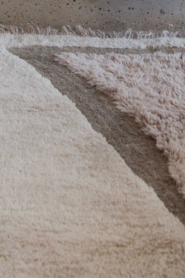 SUF TAUPE